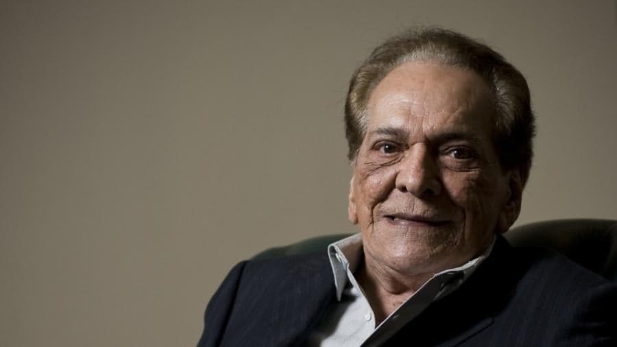 Marcius Melhem se emociona e faz declaração emocionada após morte de Lúcio Mauro