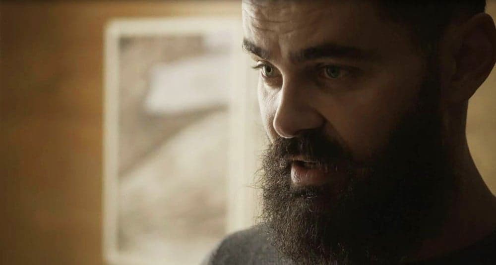 Órfãos da Terra: Paul tenta transar com Dalila, mas é rejeitado