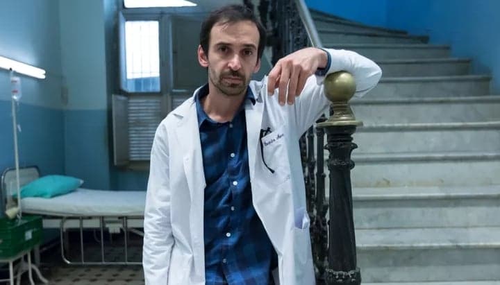 Mesmo avesso às novelas, Júlio Andrade é escalado para novo folhetim da Globo