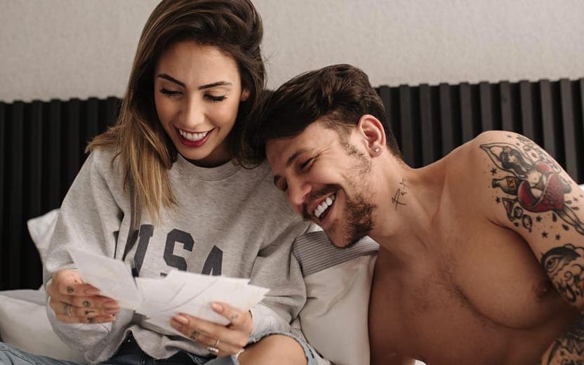 Vazam imagens de Saulo Poncio traindo esposa, Gabi Brandt, que está grávida e ela vai parar no hospital