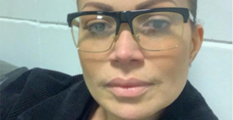Devastada com morte de Gabriel Diniz, Solange Almeida passa por sufoco e dá pausa na carreira