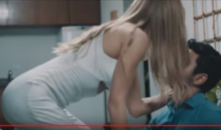 Mulher que denunciou Neymar tem identidade revelada; vídeo no youtube expõe a moça