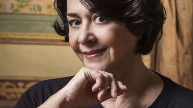 Nívea Maria revela que vai se aposentar em breve e fala sobre ser viúva de 3: ‘Eu que matei eles’