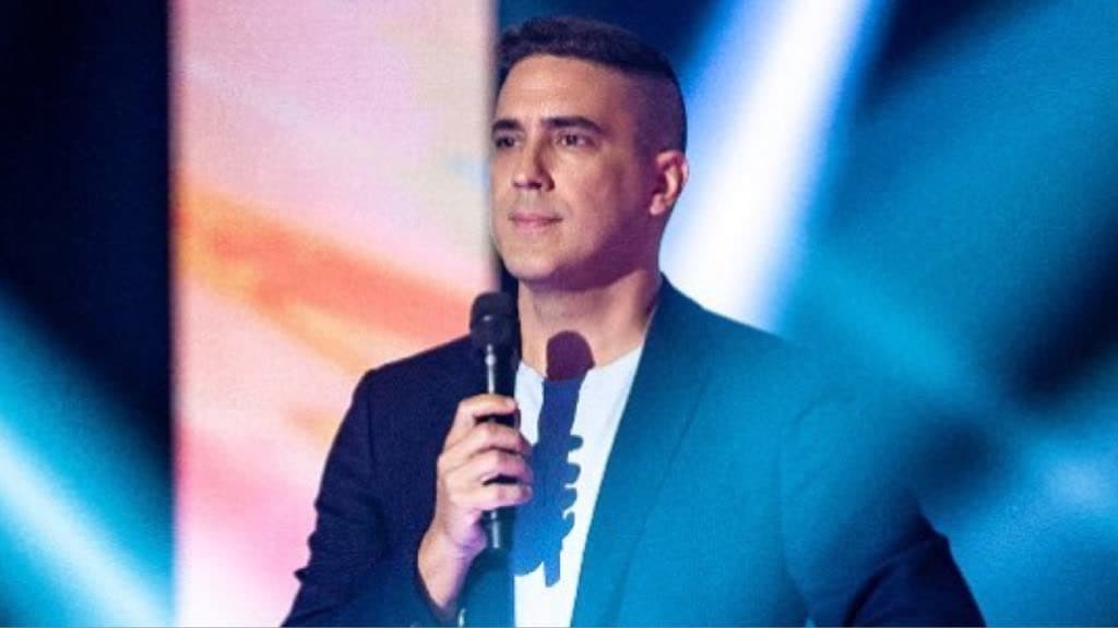 Famosa atriz de Verão 90 assume namoro secreto com André Marques