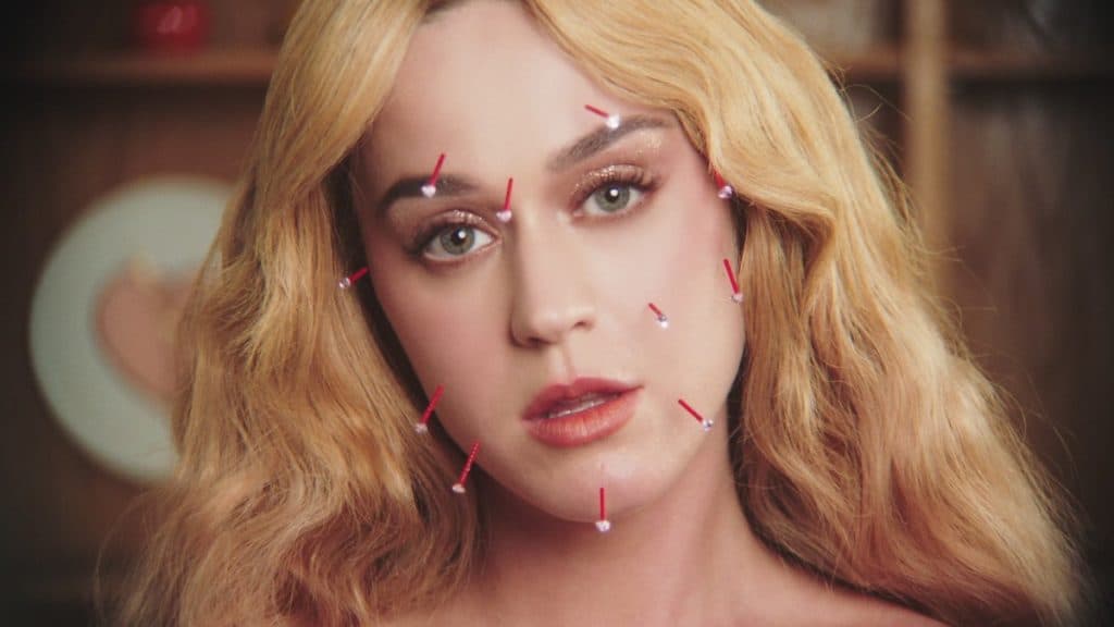 Katy Perry surpreende e anuncia nova turnê no Brasil; saiba quando