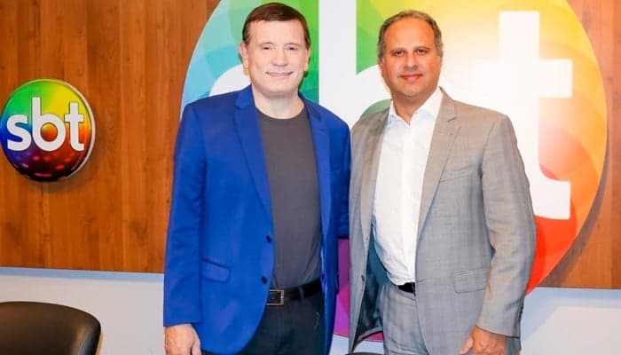 Roberto Cabrini define seu futuro no SBT e declara: "Estou muito feliz"