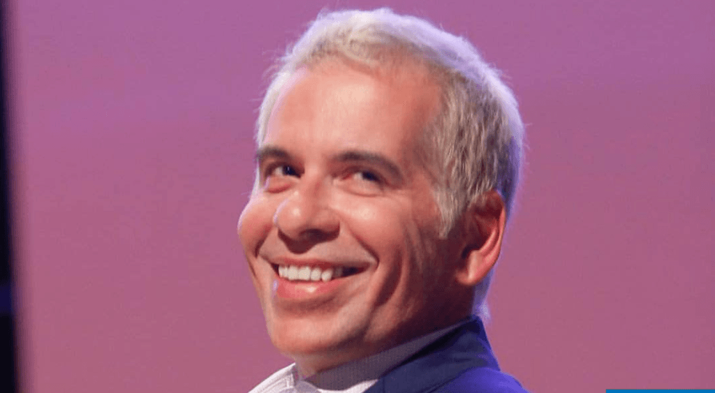 Leandro Hassum dá show de estrelismo, se defende de acusação de calote, mas é desmascarado