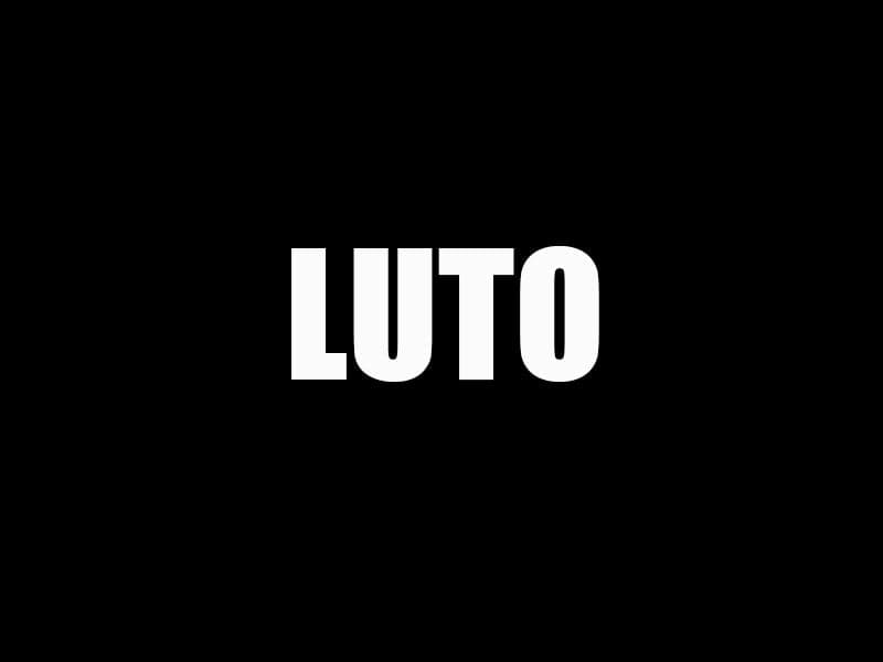 Cantor de 22 anos e integrante morrem após grave acidente de trânsito e deixam país em luto