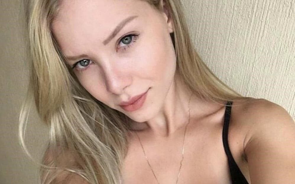 Najila Trindade é proibida de sair de casa após acusação contra Neymar: "Ela virou um monstro"
