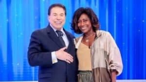 O dono do SBT, Silvio Santos e a apresentadora da Globo, Glória Maria (Foto: Reprodução)