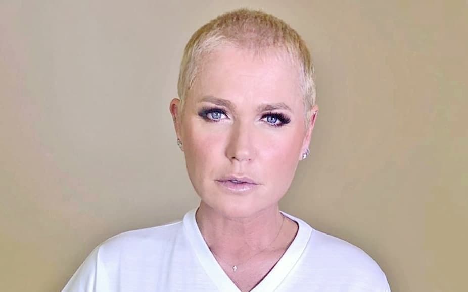 Xuxa abre intimidade, revela detalhes sobre partes íntimas e dispara: "Limpinha, raspadinha e bem cuidada"