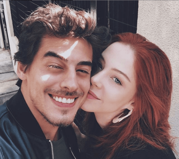 Bia Arantes fala sobre casamento com Vinícius Redd: 'Cerimônia informal'