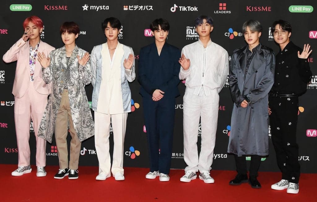 Fenômeno mundial, BTS ganha jogo para smartphones
