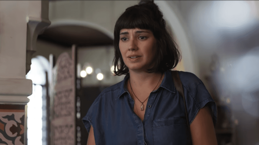 Sara (Verônica Debom) em cena na novela Órfãos da Terra, da Globo. (Foto: Reprodução) Sara (Verônica Debom) em cena na novela Órfãos da Terra, da Globo. (Foto: Reprodução)