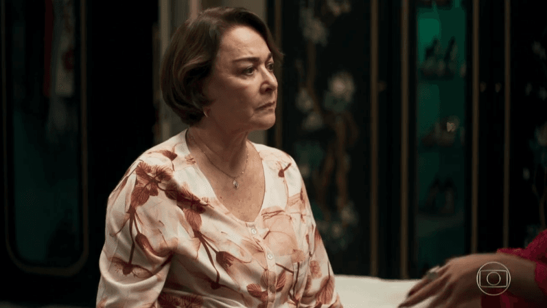 Evelina (Nívea Maria) descobrirá mentiras de Josiane em A Dona do Pedaço (Foto: Reprodução/Globo)
