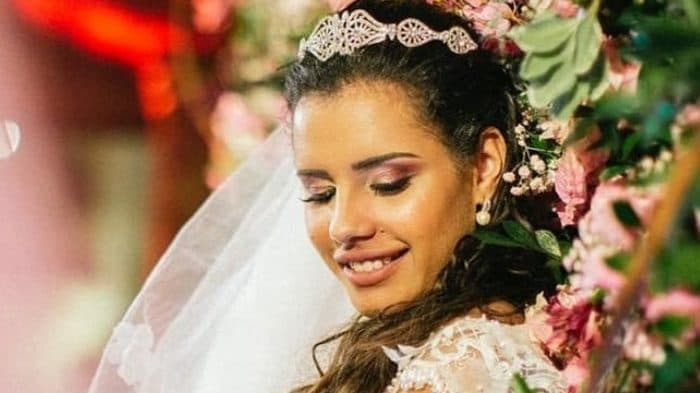 Alinne Araújo já havia tentado suicídio e passado assombroso vem à tona: "Fez lavagem"