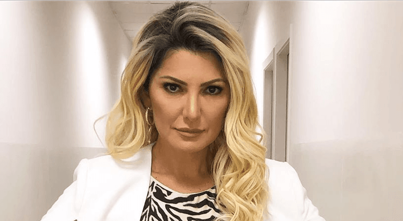 Antonia Fontenelle é flagrada em momento íntimo com outra mulher e revela verdadeira sexualidade