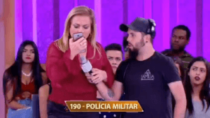 Cristina Rocha no "Casos de Família", do SBT (Foto: Reprodução/Twitter)