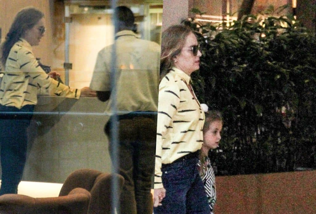 Angélica é flagrada com filhos em shopping no Rio de Janeiro