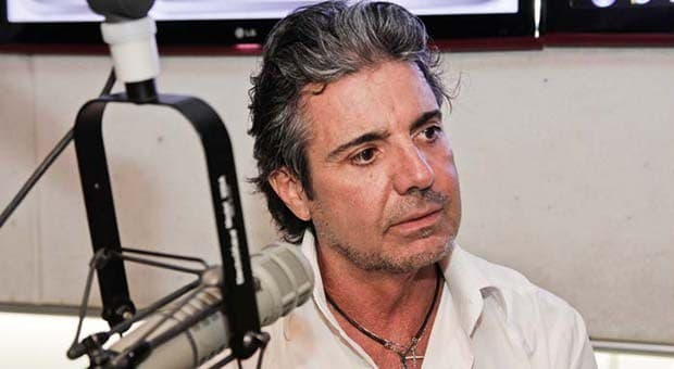 João Kléber dispara: "Todo mundo tem seu lado homossexual"