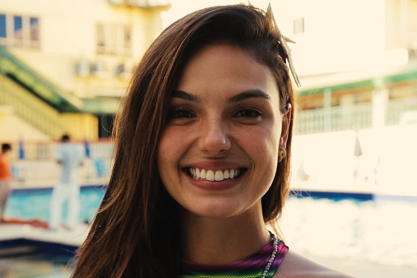 Isis Valverde é escalada para a próxima novela das nove e surge com novo visual para a personagem