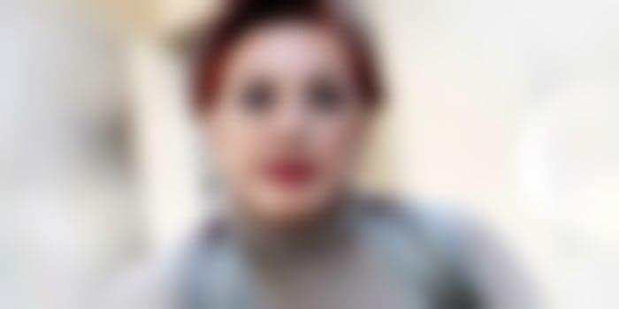 Atriz famosa morre após sofrer com rara doença e irmão faz revelação sobre morte