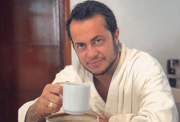 Thammy Miranda é brutalmente atacado e revela passar por dificuldade humilhante: "Não tem como esconder"