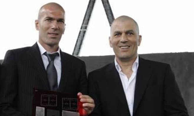 Zidane, técnico do Real Madrid, e o irmão Farid (Foto: Reprodução) Zidane, técnico do Real Madrid, e o irmão Farid (Foto: Reprodução)