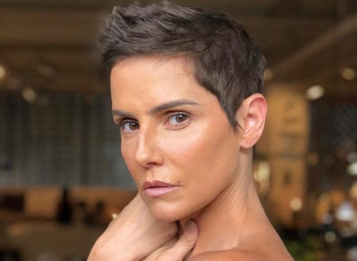 Deborah Secco leva Maria Flor para academia e fica surpresa com atitude da filha durante o treino