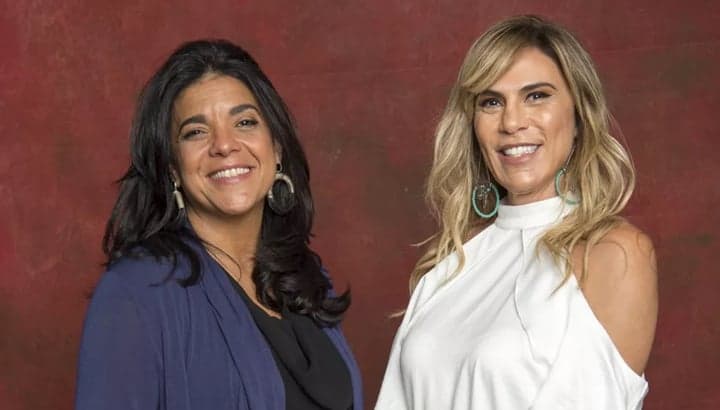 Izabel de Oliveira e Paula Amaral assinam Verão 90. (Foto: João Cotta/TV Globo) Izabel de Oliveira e Paula Amaral assinam Verão 90. (Foto: João Cotta/TV Globo)