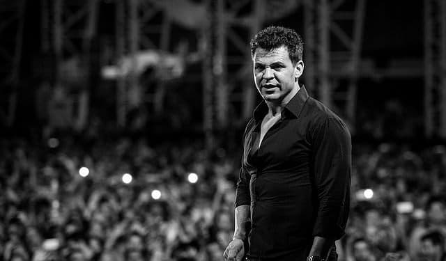 Eduardo Costa expõe relação com a filha após brigas e implora por ajuda: "Tô morrendo''