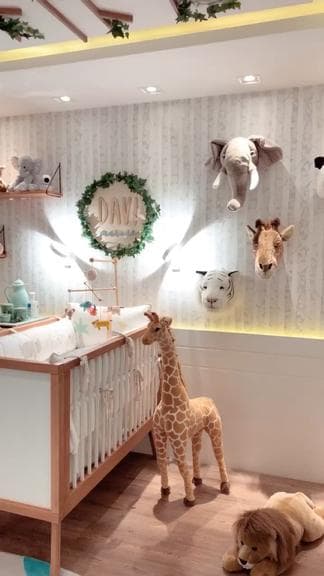 Gabi Brandt e Saulo Poncio ostentam quarto luxuoso de seu filho com animais empalhados na parede: "uma grande selva" Foto: Reprodução Gabi Brandt e Saulo Poncio ostentam quarto luxuoso de seu filho com animais empalhados na parede: "uma grande selva" Foto: Reprodução