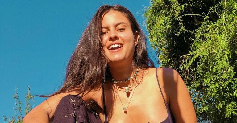 Hana Khalil, ex-participante do BBB, é hospitalizada às pressas após sentir fortes dores