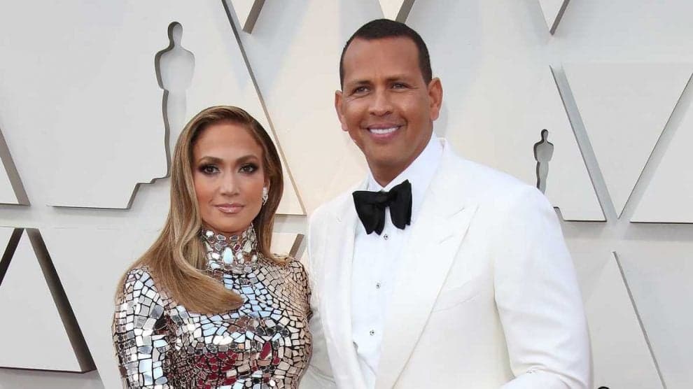 Jennifer Lopez ganha presente de luxo do namorado e valor astronômico impressiona