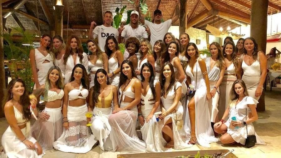 Neymar durante festa de fim de ano. Foto: Reprodução/Instagram Neymar durante festa de fim de ano. Foto: Reprodução/Instagram
