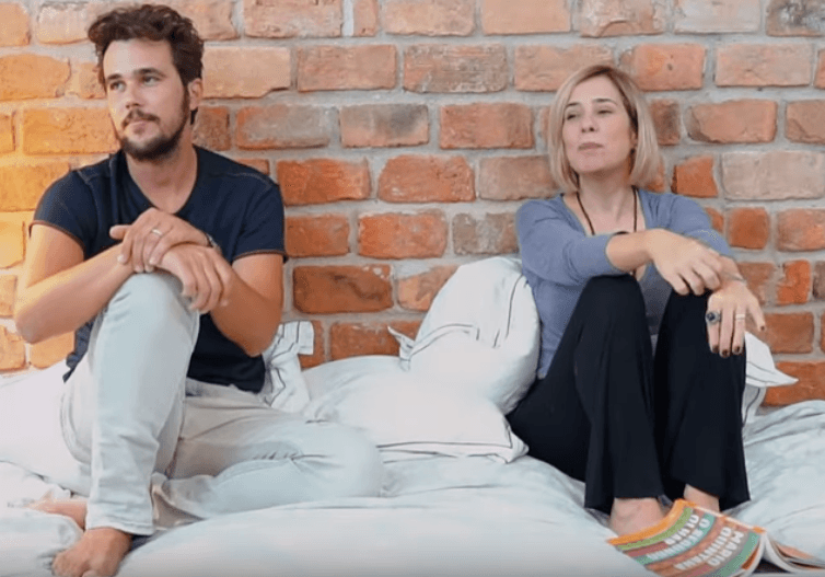 Paloma Duarte constrange Bruno Ferrari na cama ao relembrar o ex: 'Saudades Oswaldo'