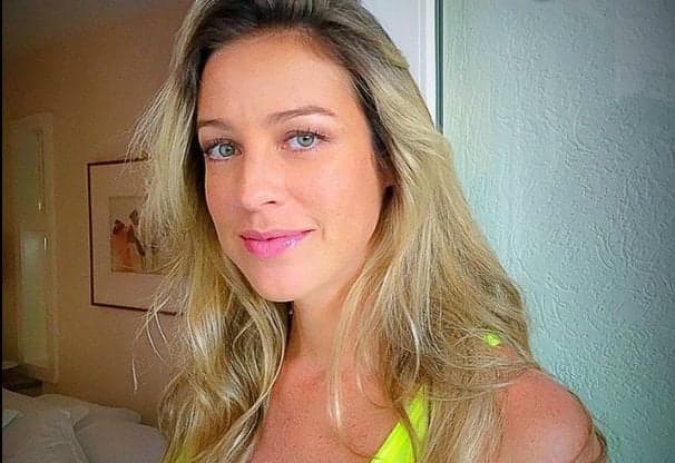 Luana Piovani se vinga de Pedro Scooby e engata romance com rival bonitão do ex-marido