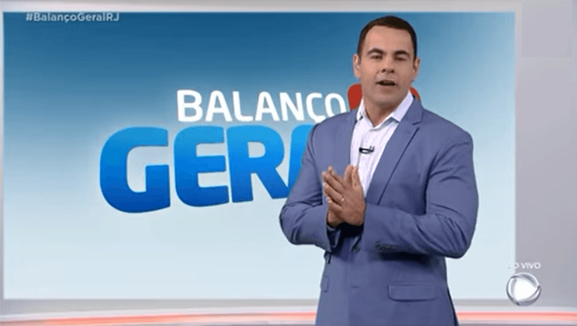 Tino Júnior, apresentador da Record, revolta telespectadores por atitude ao vivo e é detonado