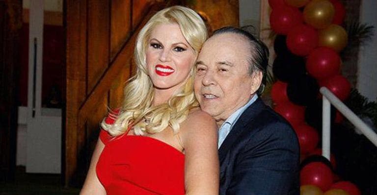 Val Marchiori é chamada de prostituta de luxo, fica revoltada e toma medida drástica