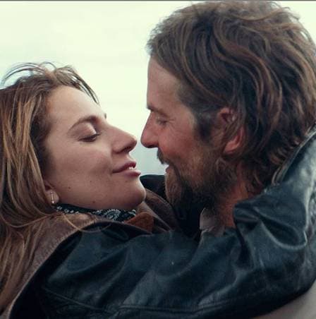 Lady Gaga e Bradley Cooper estão juntos, afirma revista americana