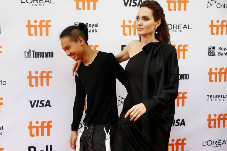 Angelina Jolie fica devastada com decisão do filho mais velho e lamenta separação