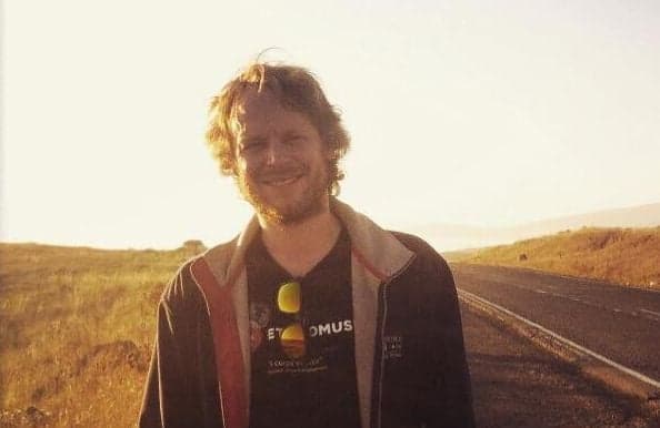 Morre o cantor Julien Gauthier aos 44 anos de idade (Foto: Reprodução) Morre o cantor Julien Gauthier aos 44 anos de idade (Foto: Reprodução)