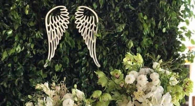 Asa usada por Thaeme para homenagear a filha (Foto: Reprodução/Instagram) Asa usada por Thaeme para homenagear a filha (Foto: Reprodução/Instagram)