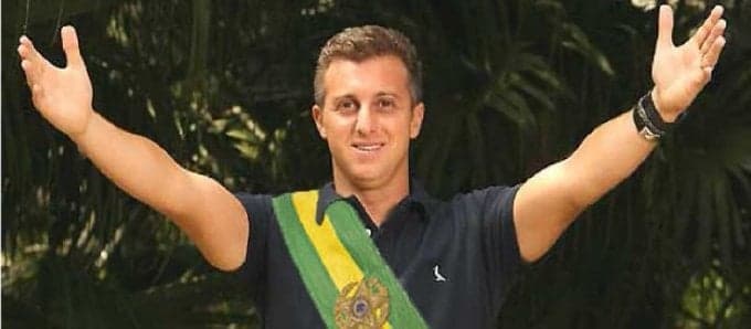 Sucesso na Globo, Luciano Huck é duramente atacado e é rebaixado de posto: 'Estagiário'