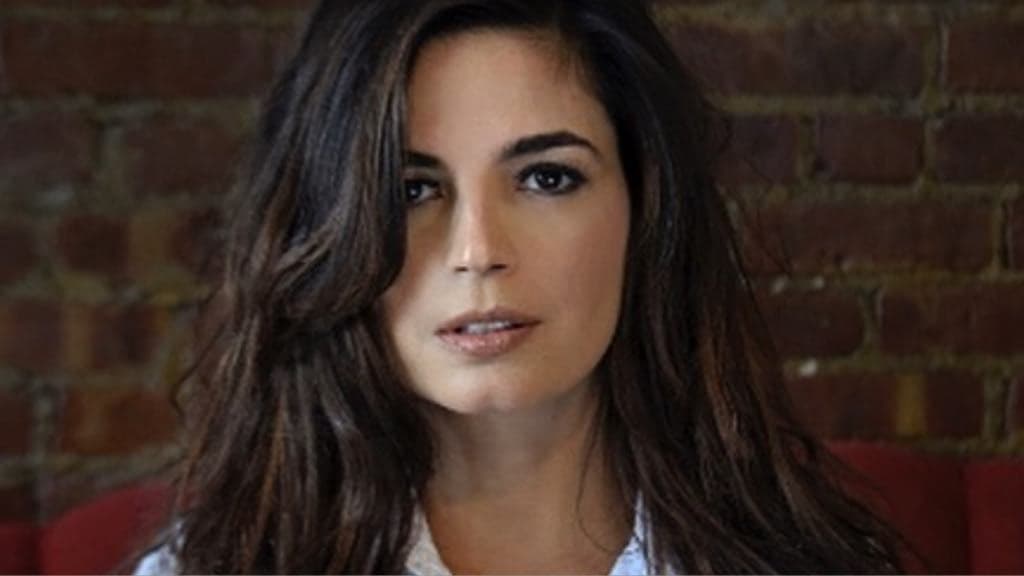 Emanuelle Araújo em "Órfãos da Terra". (Foto: Reprodução / Globo) Emanuelle Araújo em "Órfãos da Terra". (Foto: Reprodução / Globo)