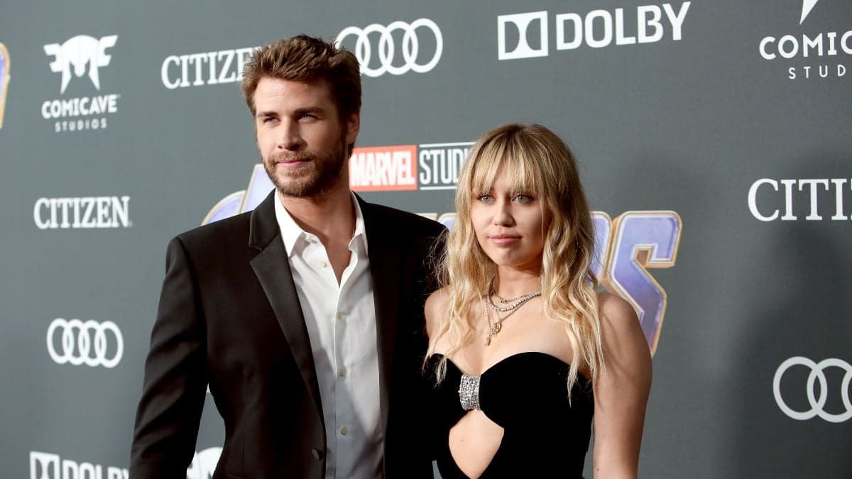 Miley Cyrus toma atitude inesperada depois de divórcio com Liam Hemsworth (Foto: Reprodução) Miley Cyrus toma atitude inesperada depois de divórcio com Liam Hemsworth (Foto: Reprodução)