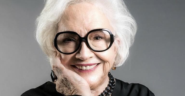 Nathalia Timberg, em A Dona do Pedaço, tem piora significativa em estado de saúde e é obrigada a se afastar