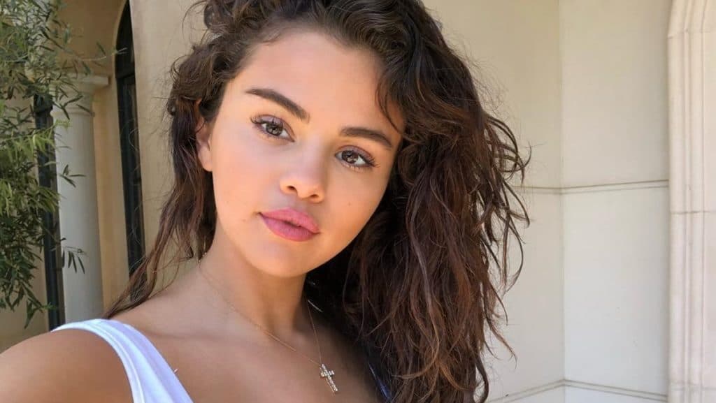 Selena Gomez tem retorno aos palcos anunciado e empresária se pronuncia