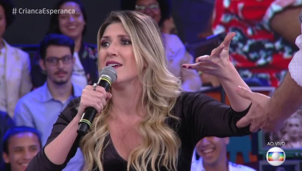 Dani Calabresa aparece em vídeo de antes da fama e aparência deixa público em choque