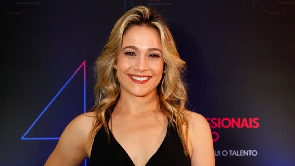 Fernanda Gentil mata atração de 45 anos na Globo e tem horário de programa definido